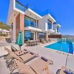 Sky Line Villa