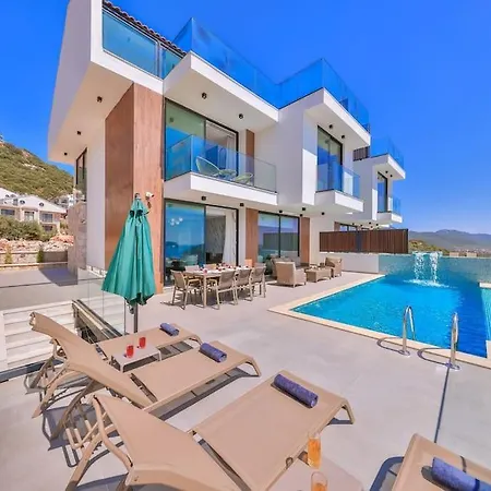 Sky Line Villa