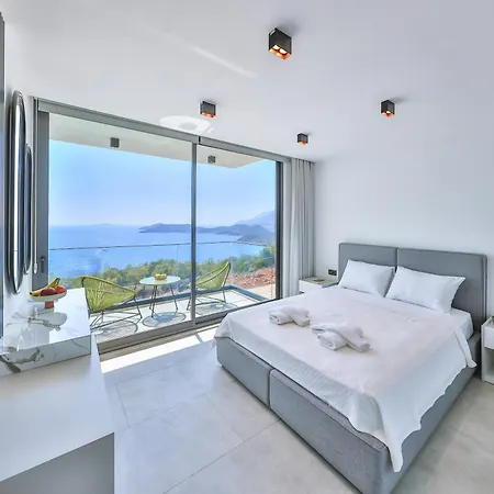 Sky Line - Private Pool - Panoramic Sea View