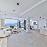 Sky Line Villa *